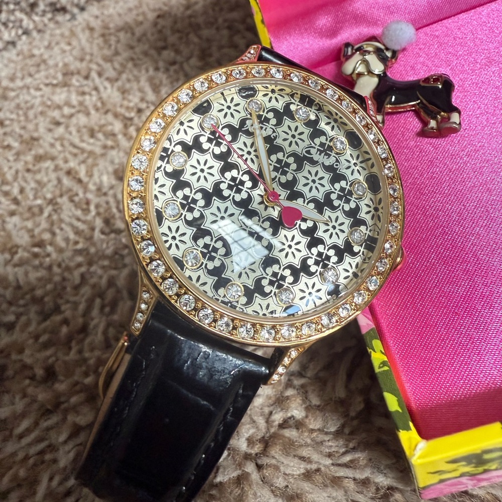 Betsey Johnson Women’s French Bulldog Brooch, Pin and Watch Collection - Picture 4 of 14